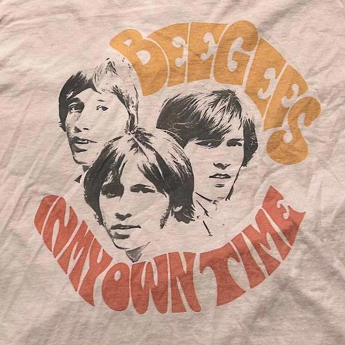 Beegees Preowned XL T-shirt