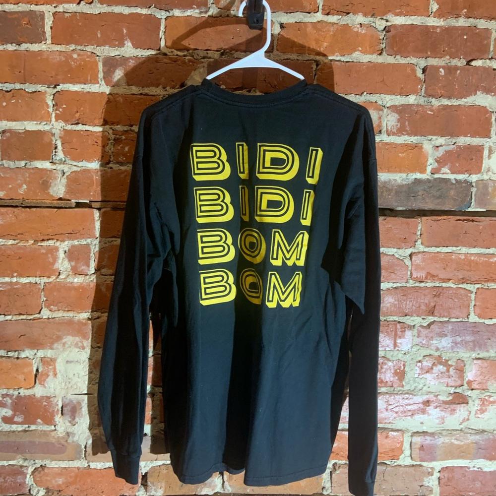 Selena Xlarge black graphic vintage longsleeve tshirt
