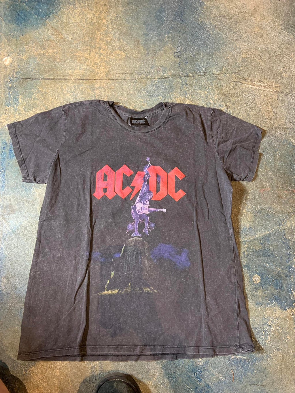 ACDC Preowned Medium Band T-shirt