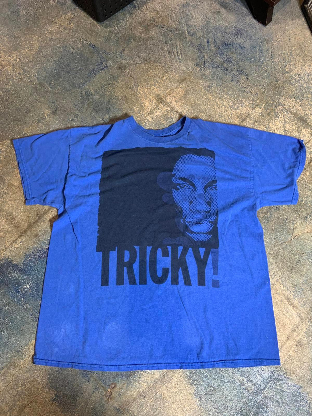 Tricky PreOwned XL Blue Shirt