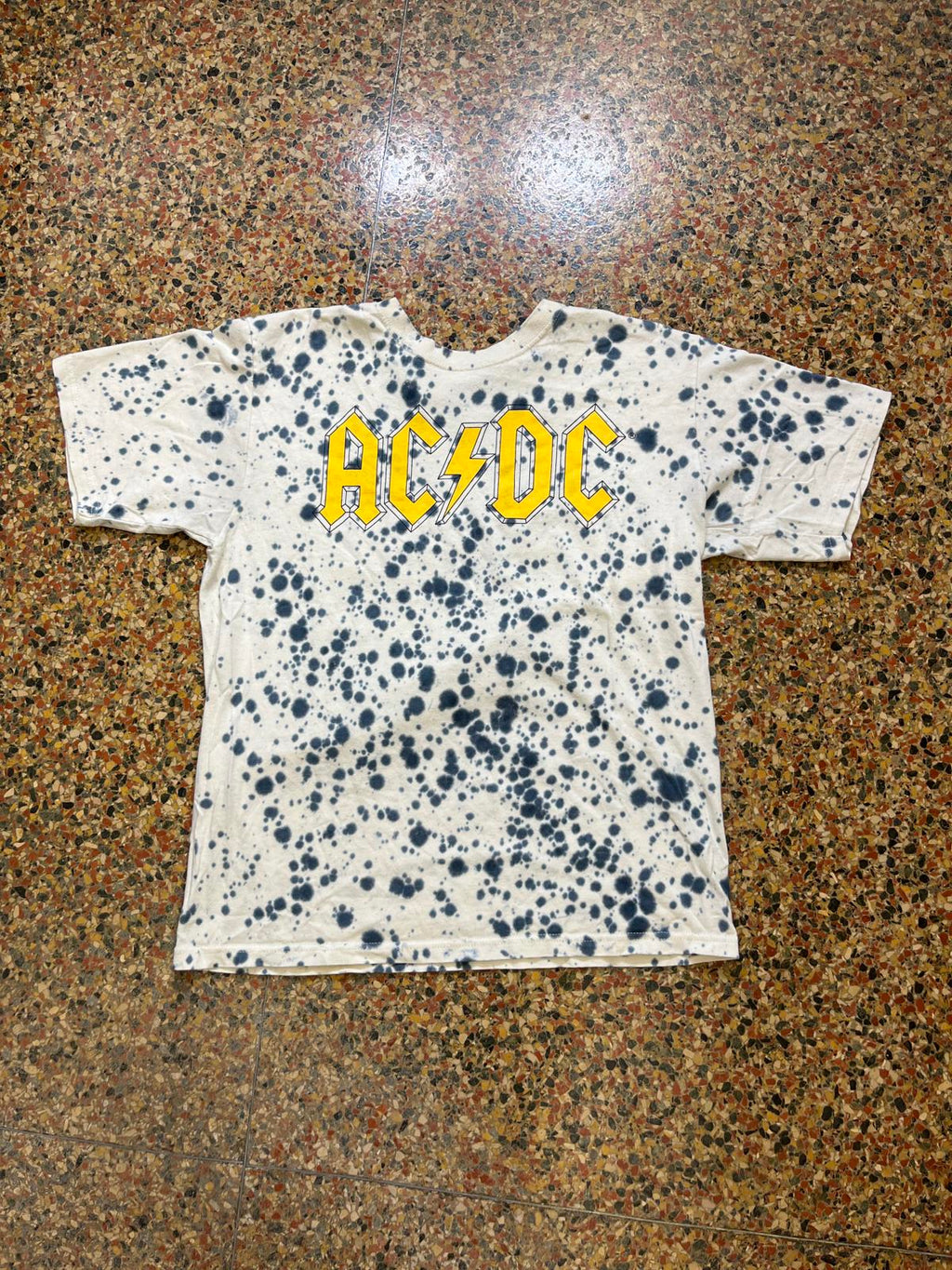 ACDC Preowned Medium Band T-shirt