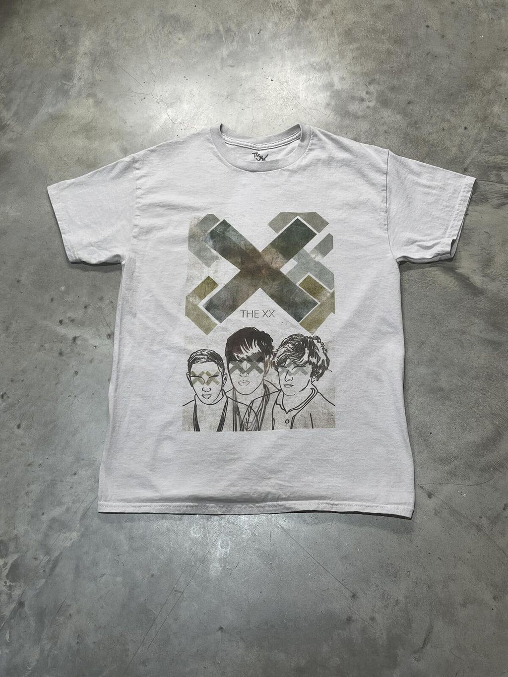 The XX Preowned Medium T-shirt