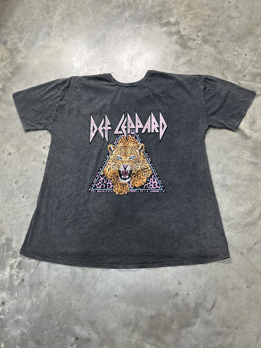 Def Leppard Preowned Large T-shirt