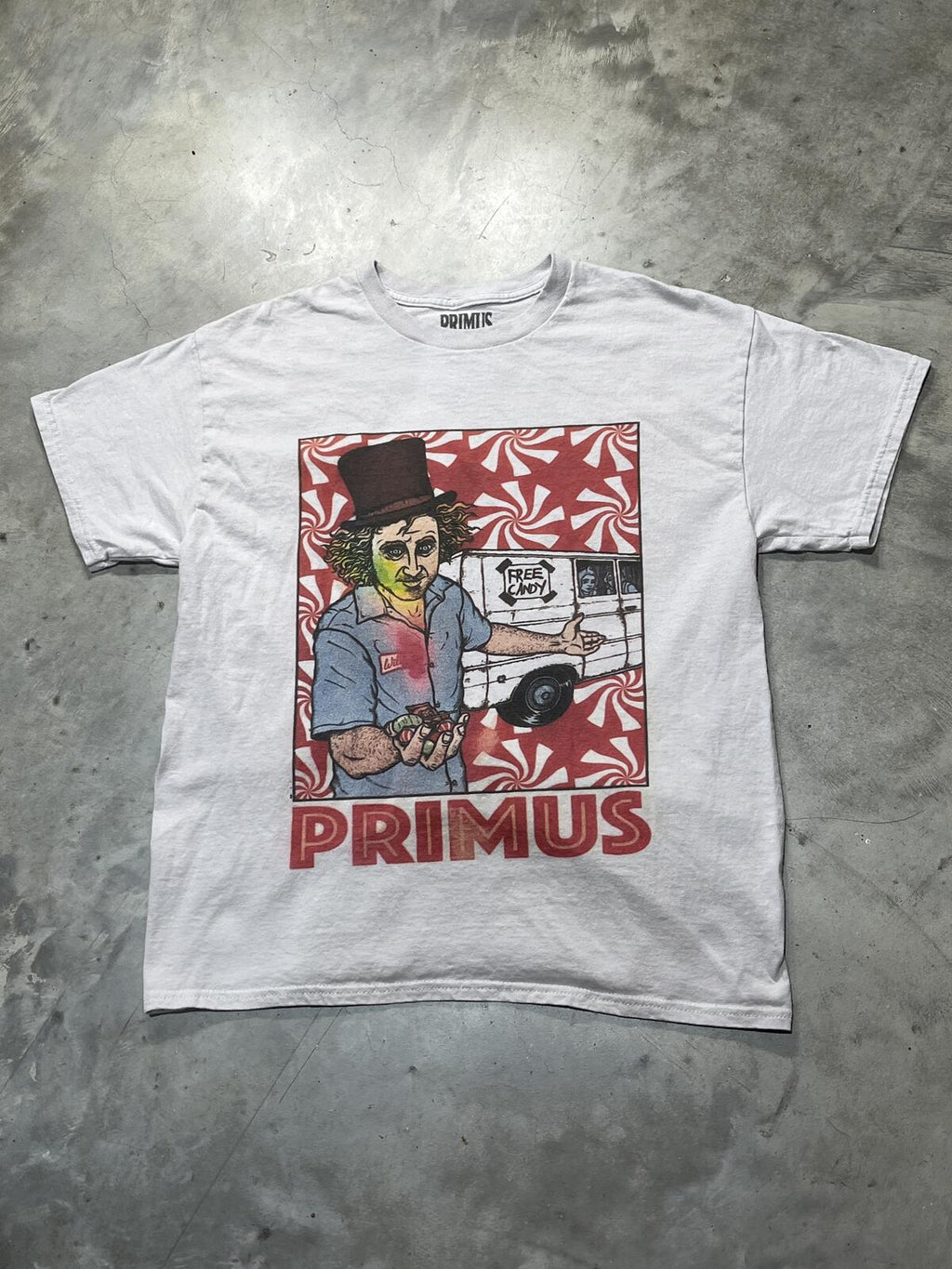 Primus Preowned Large T-shirt