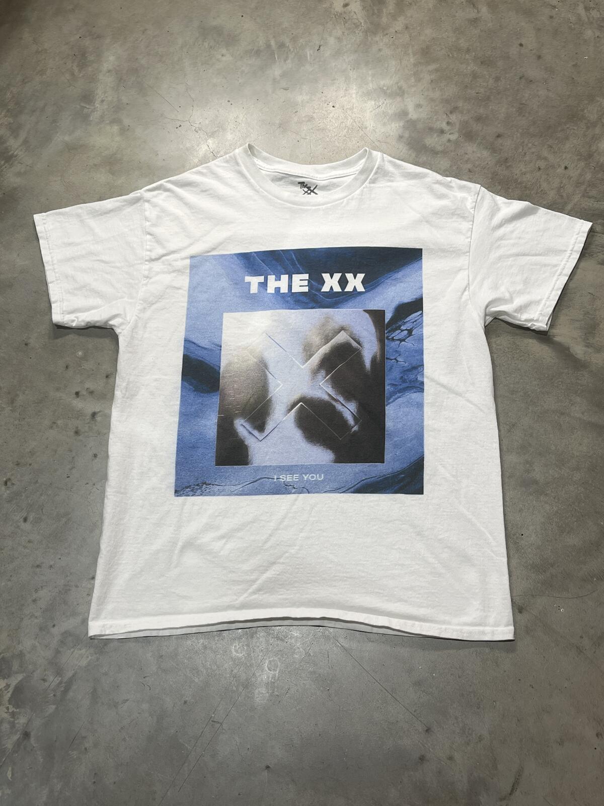 The XX Preowned Large T-shirt