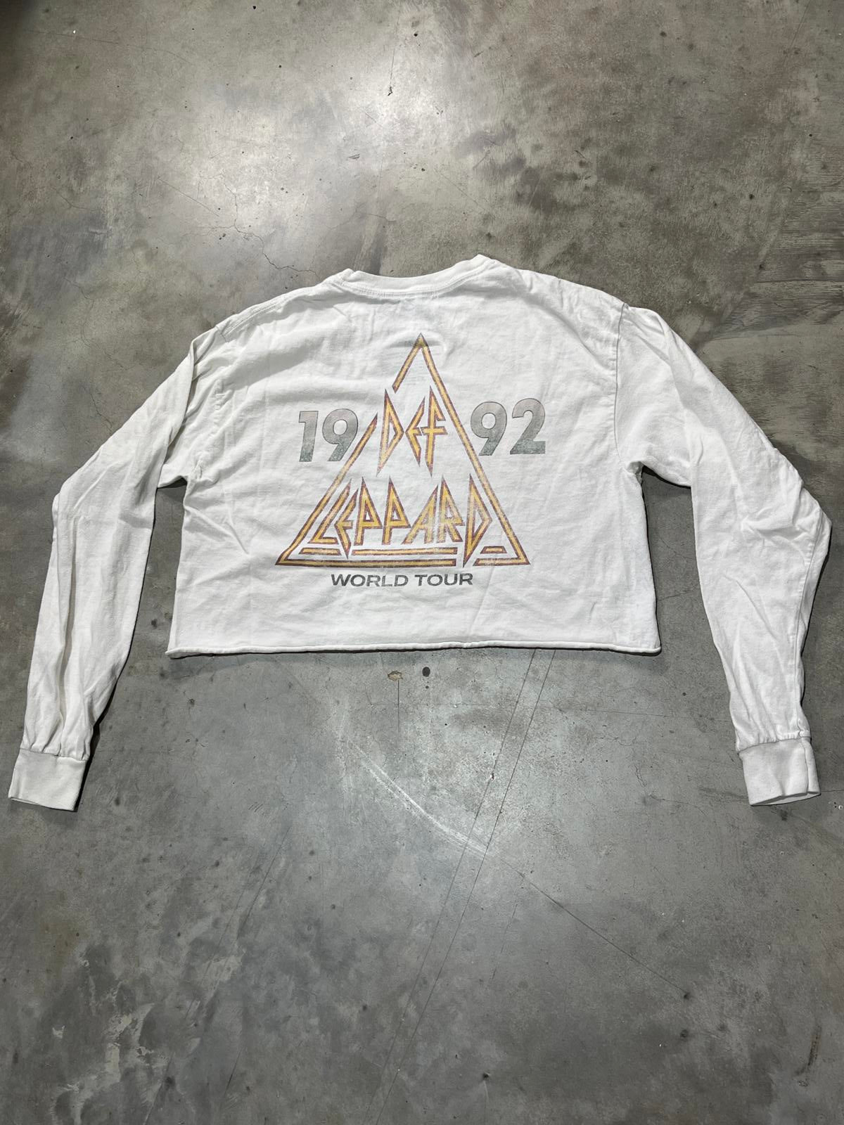 Def Leppard Preowned Small Cropped Long Sleeve T-shirt