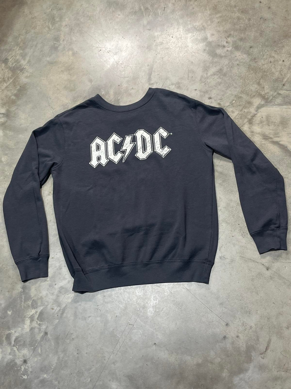 ACDC Preowned Medium Sweatshirt