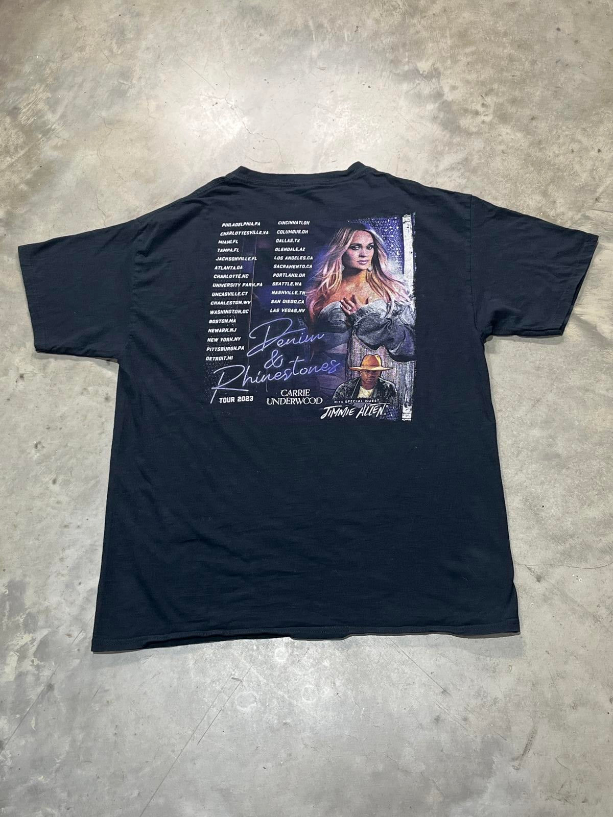 Carrie Underwood Preowned Large T-shirt