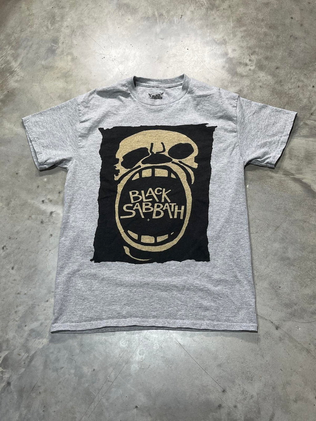 Black Sabbath Preowned Medium T-shirt