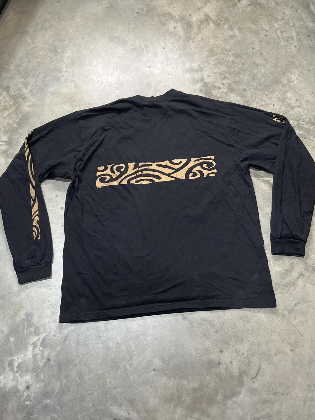 Hawaiian Preowned XL Long Sleeve T-Shirt