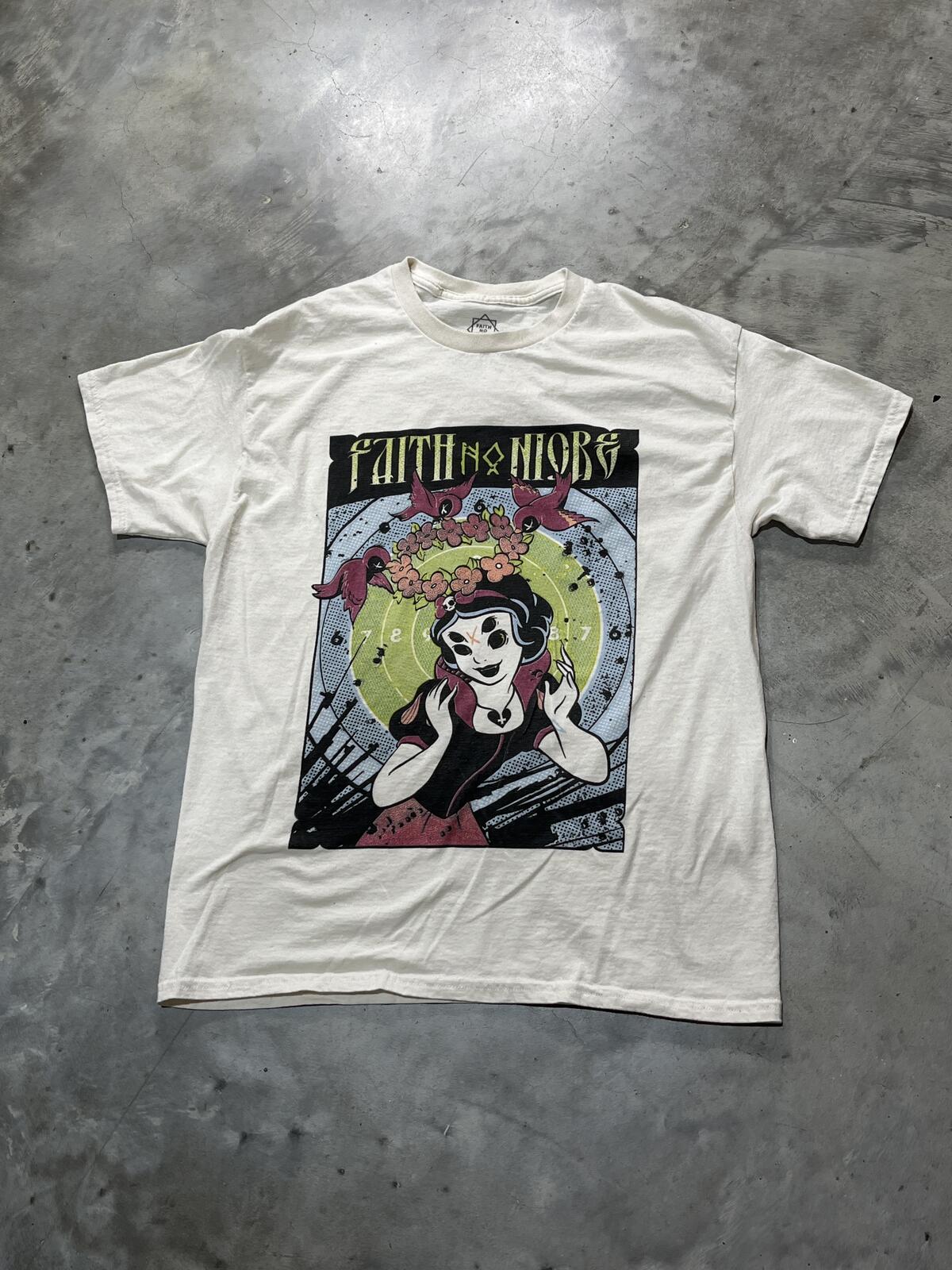 Faith No More Preowned Large T-shirt