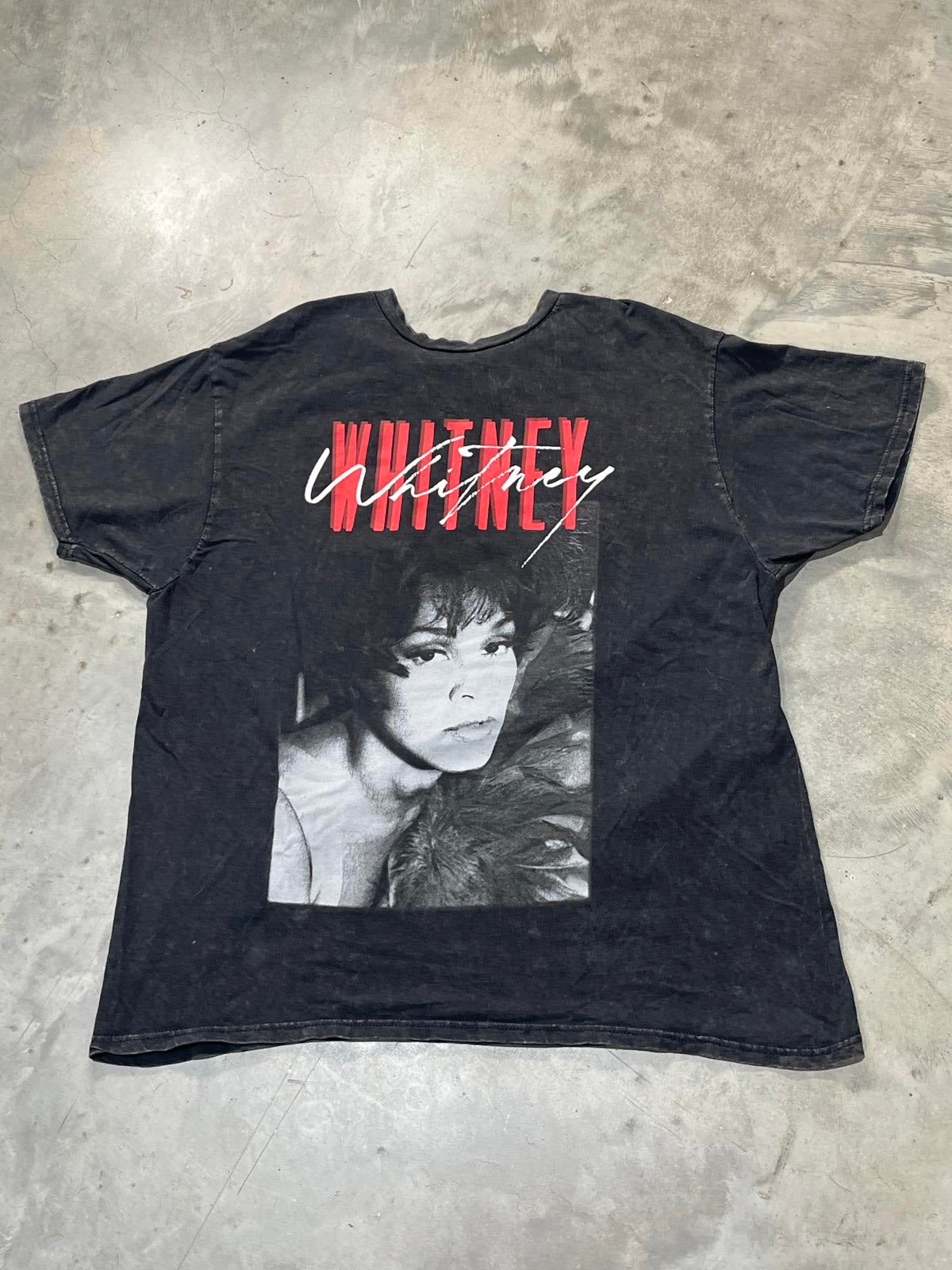 Whitney Houston Preowned Medium T-shirt