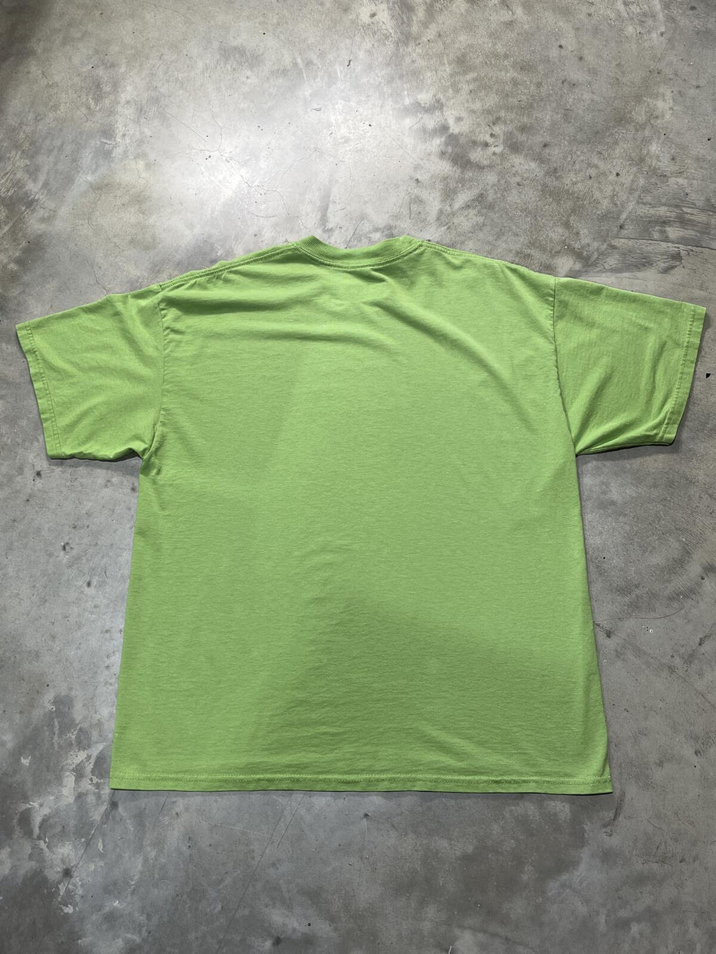 Weezer Preowned XL T-shirt