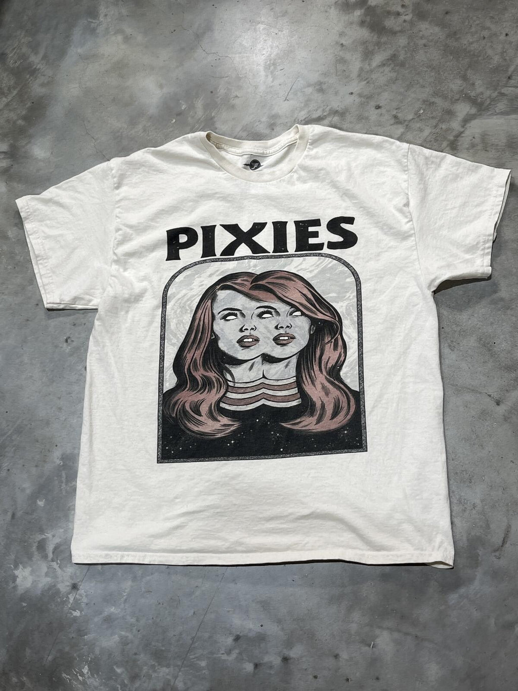Pixies Preowned XL T-shirt