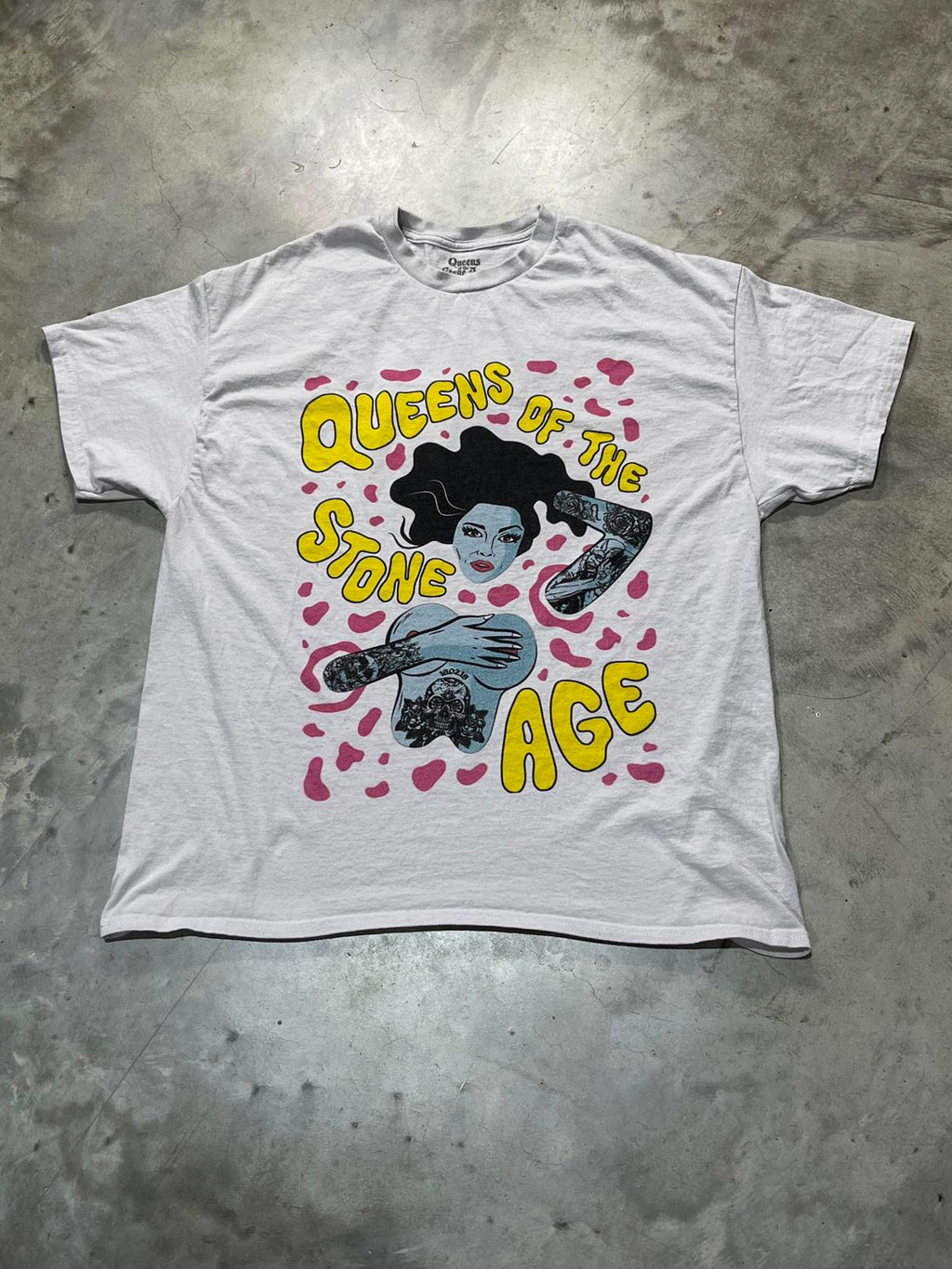 Queens Of The Stone Age Preowned XL T-shirt
