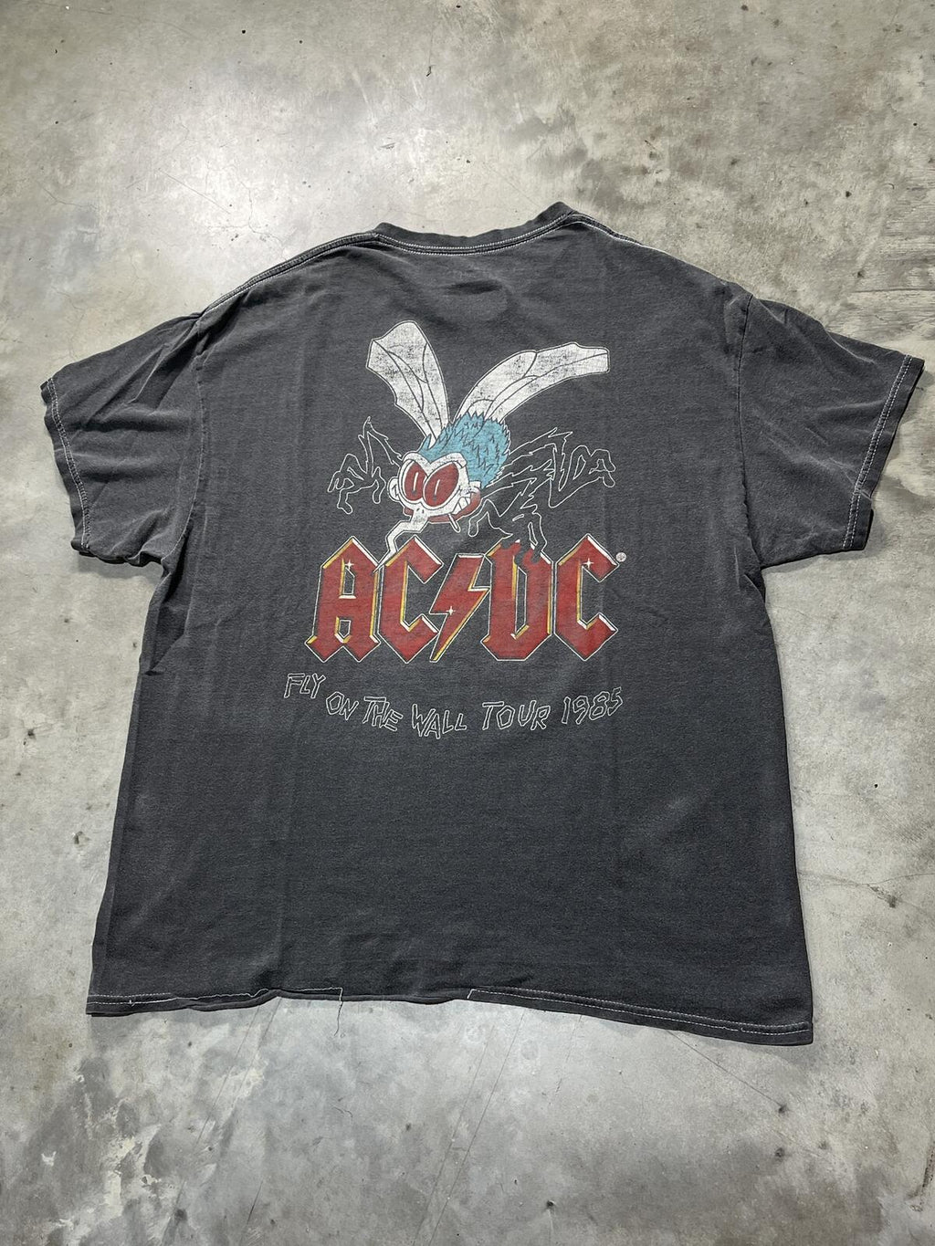 ACDC Preowned Large T-shirt
