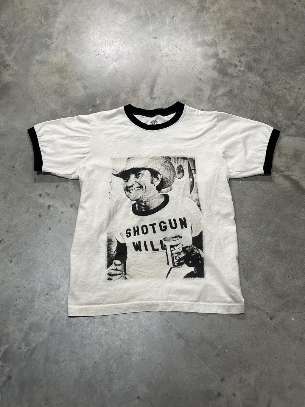Willie Nelson Preowned Small Ringer T-shirt