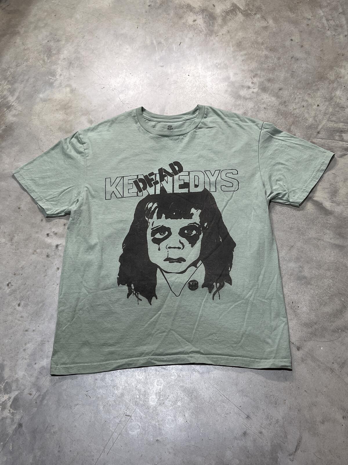 Dead Kennedys Preowned Large T-shirt