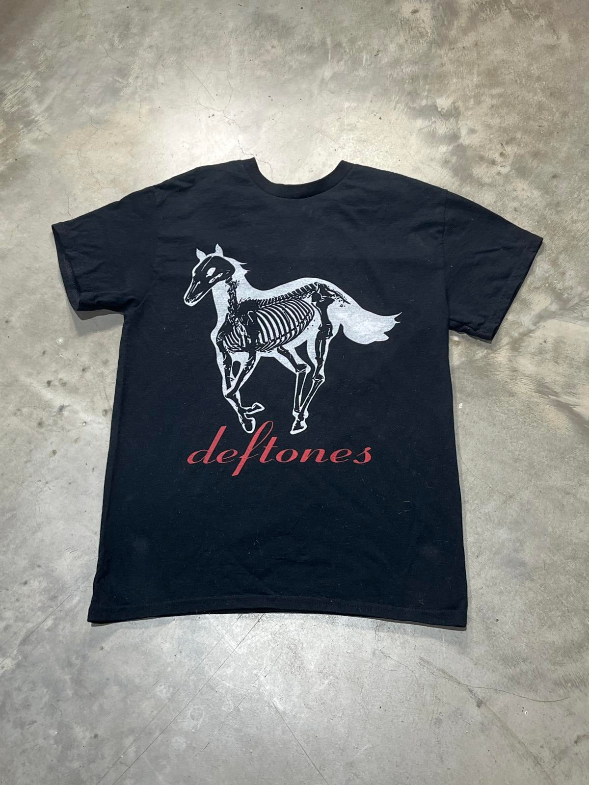 Deftones Preowned Small T-shirt