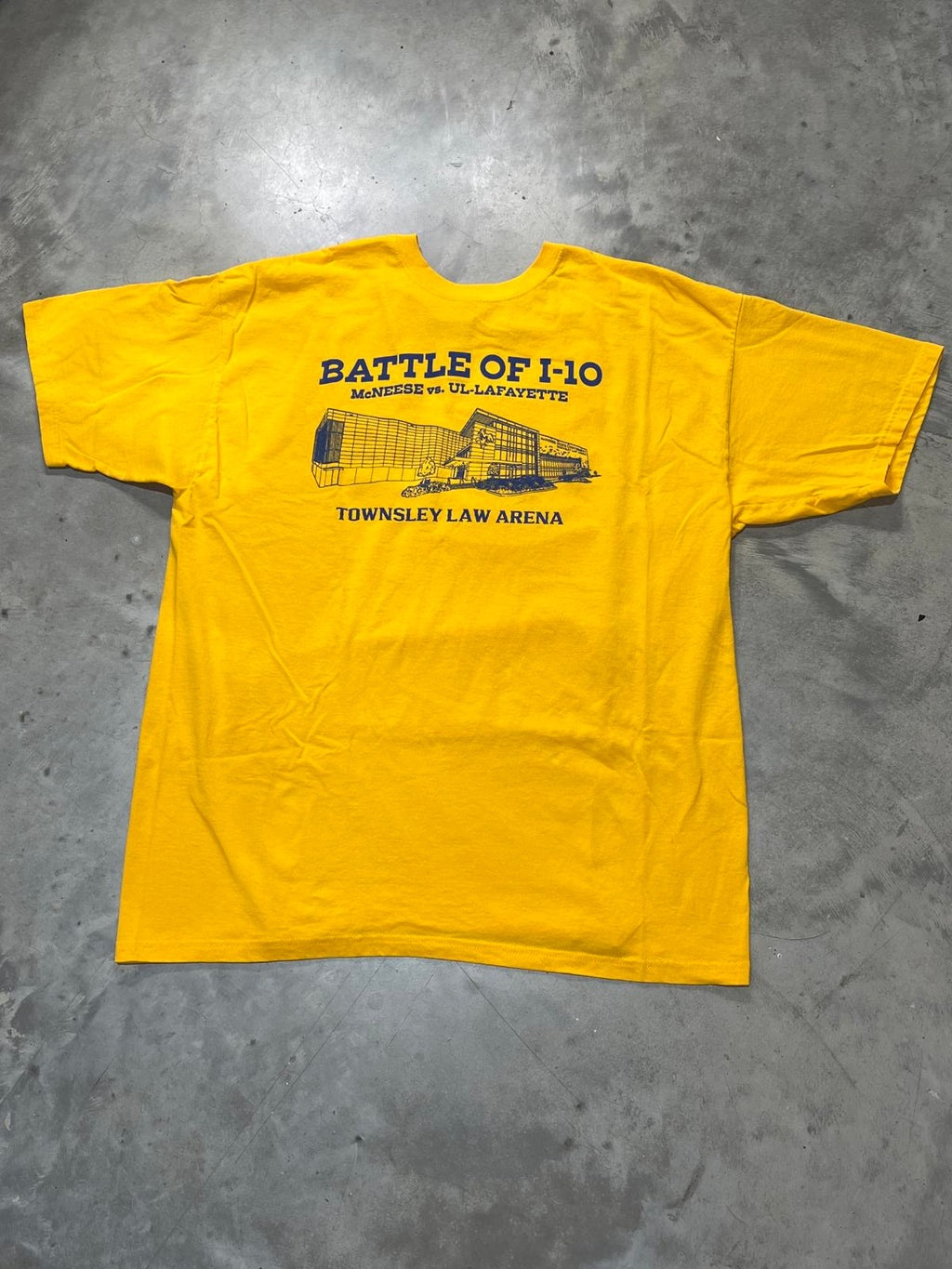 Battle Of I-10 McNeese VS. UL Preowned XL T-shirt