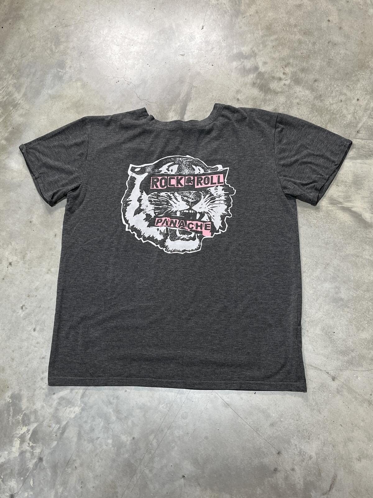 Rock N Roll Preowned Large T-shirt