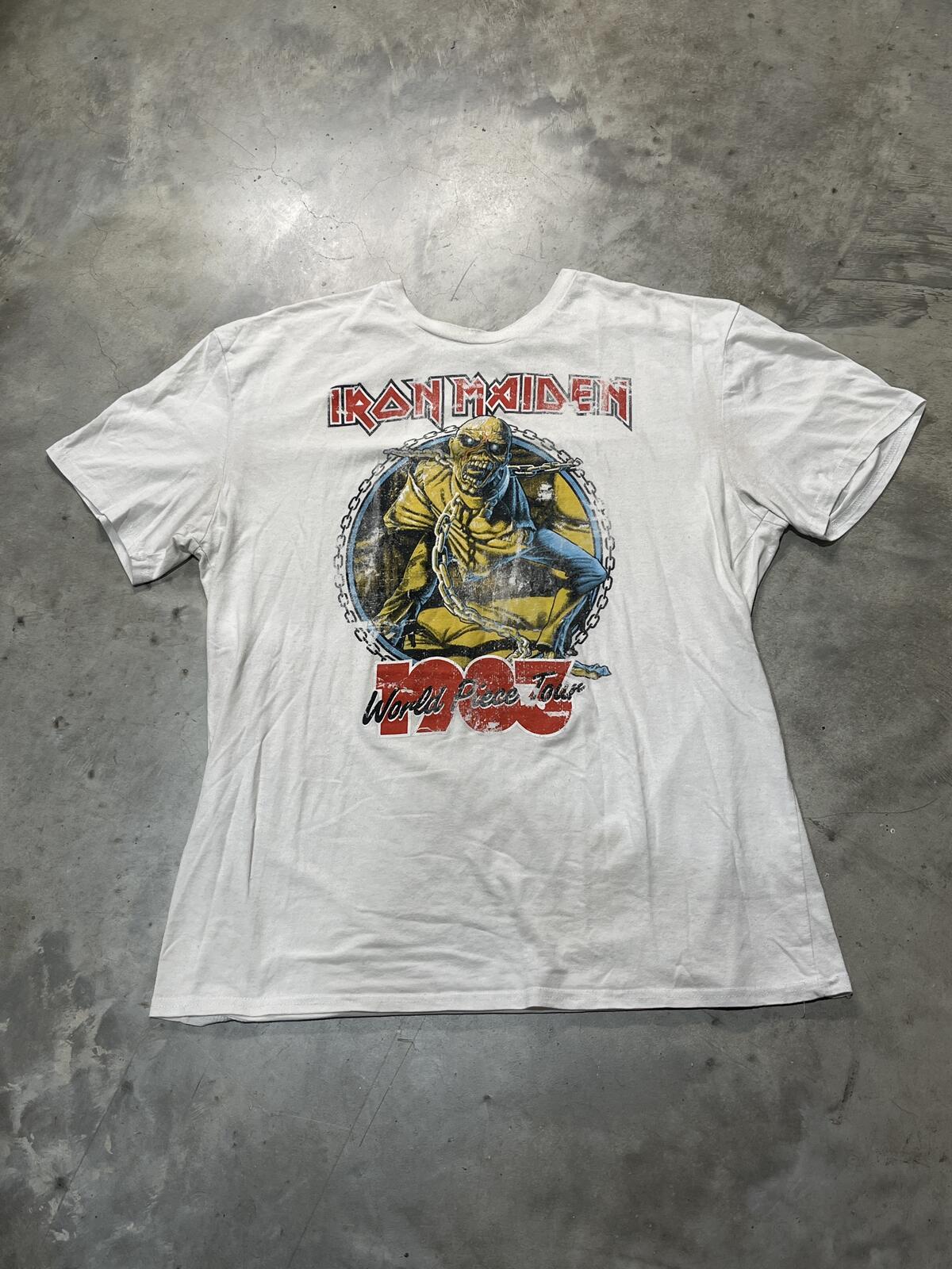 Iron Maiden Preowned XL T-shirt