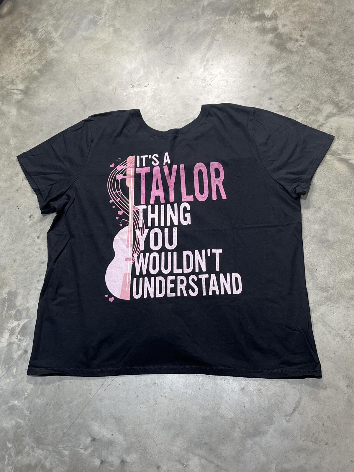 Taylor Swift Preowned 2XL T-shirt