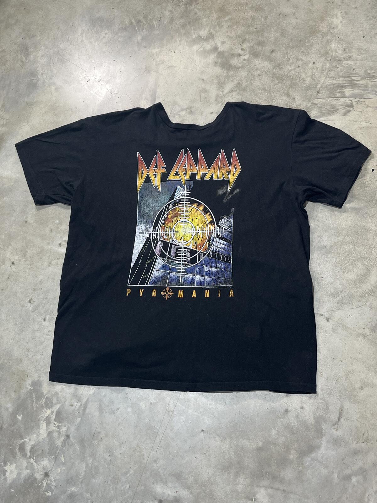 Def Leppard Preowned XL T-shirt