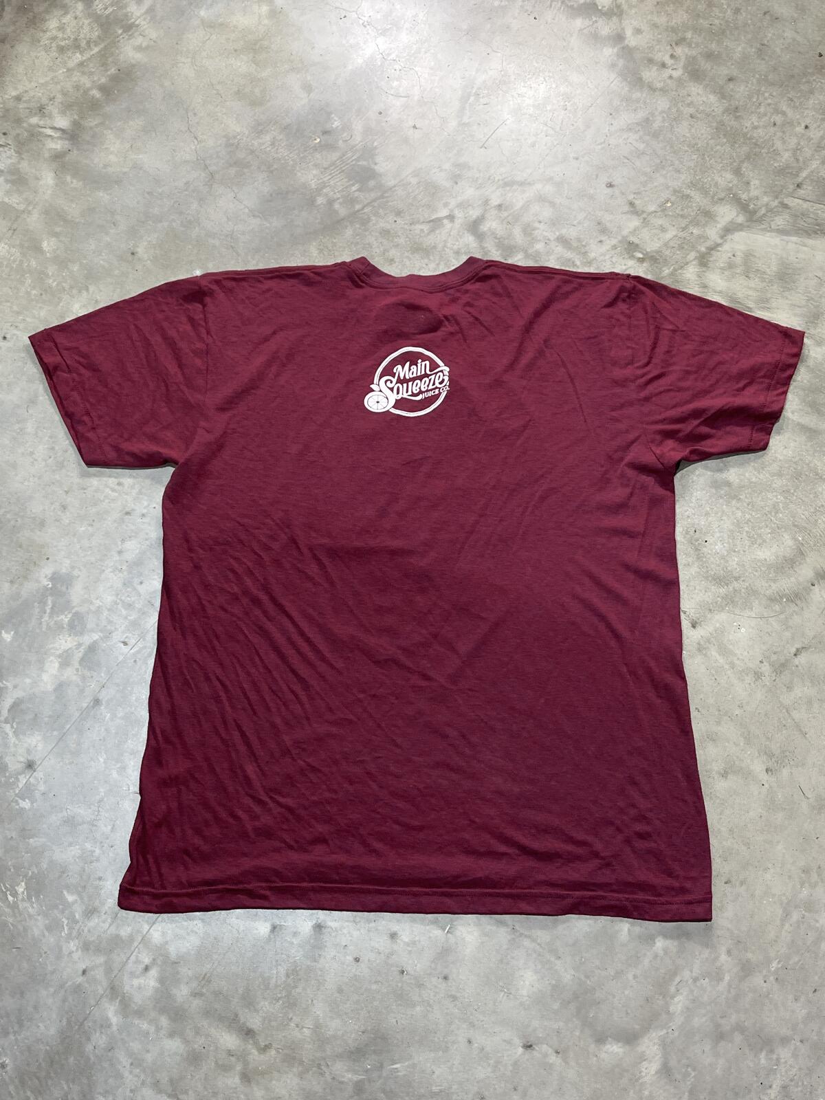 Main Squeeze Juice Co. Love Yourself Preowned XL T-Shirt