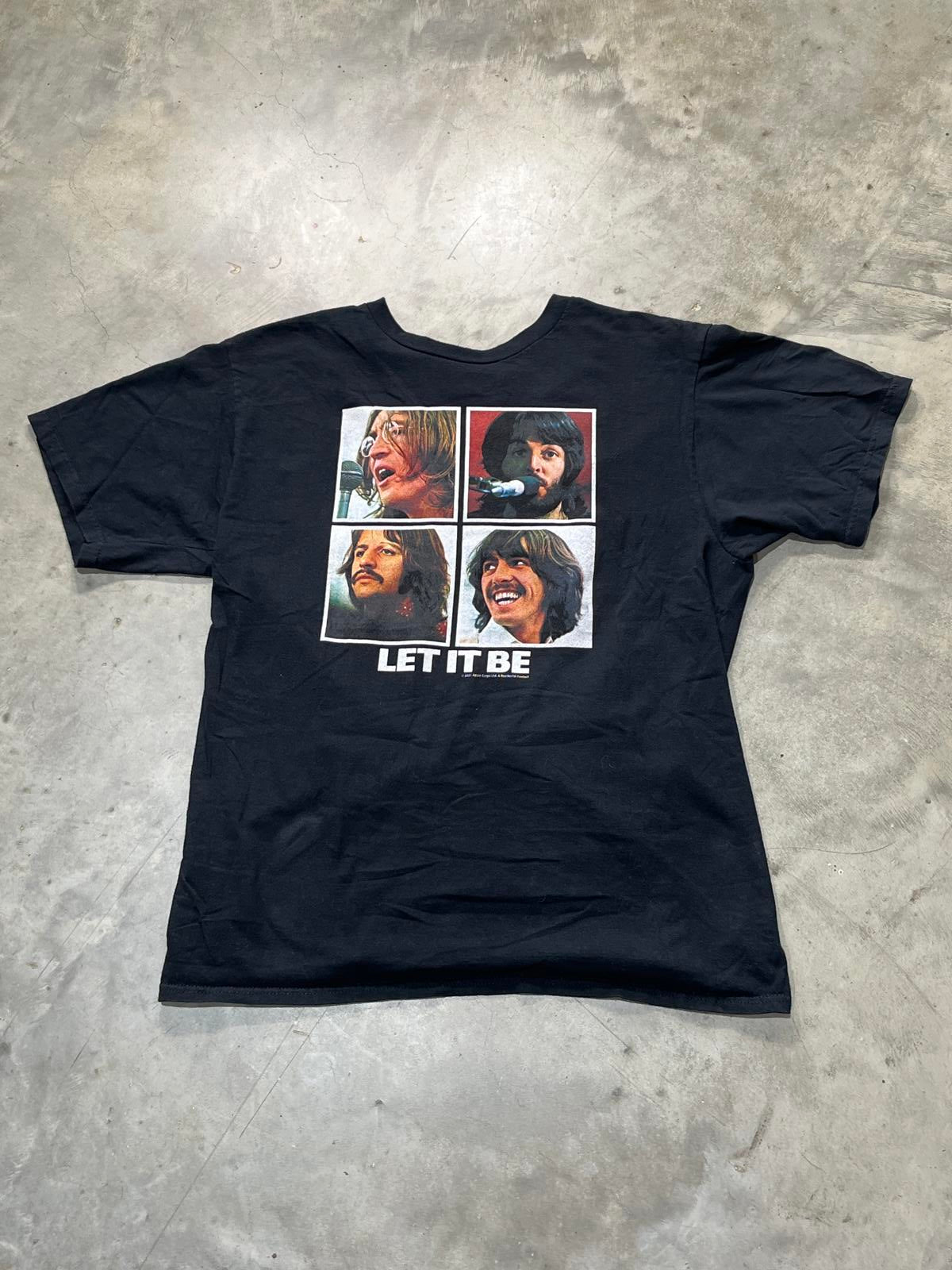 The Beatles Preowned Medium T-shirt