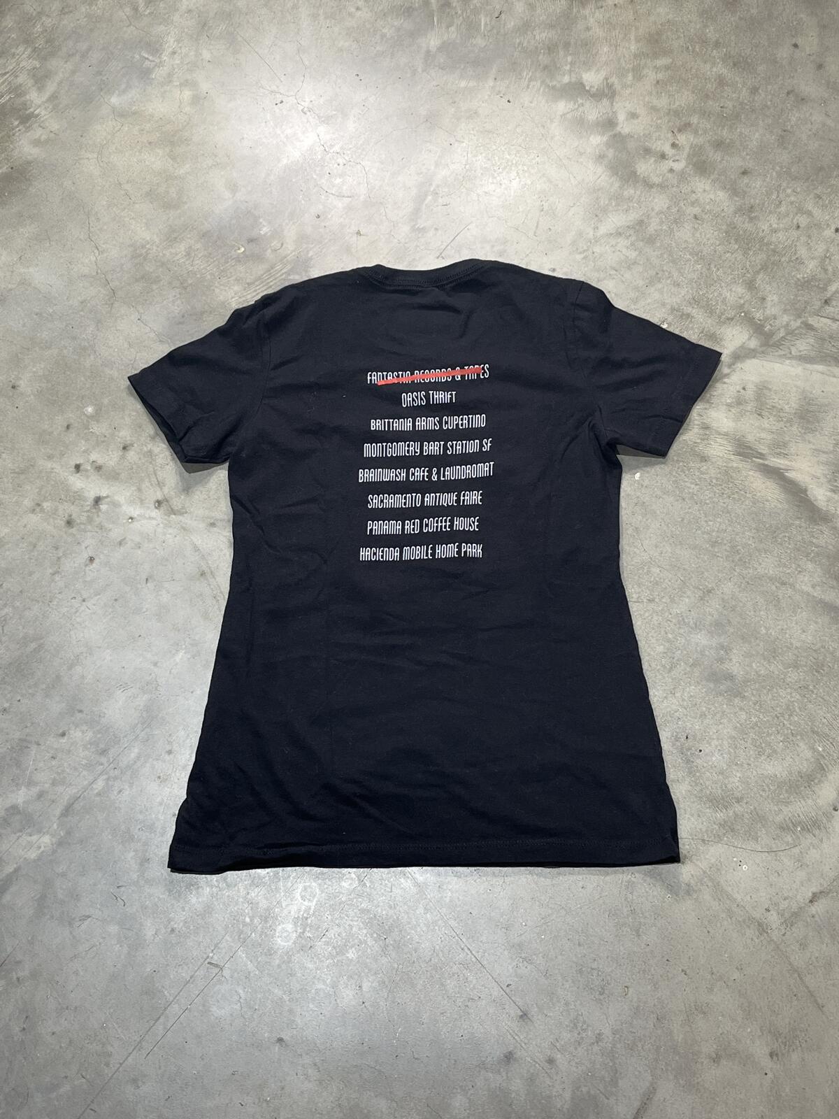 Toasters ‘N’ Moose Preowned Small T-shirt