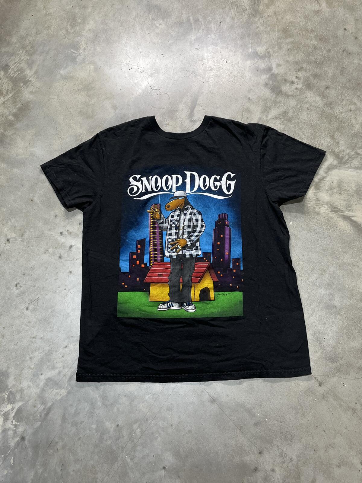 Snoop Dogg Preowned Medium T-shirt