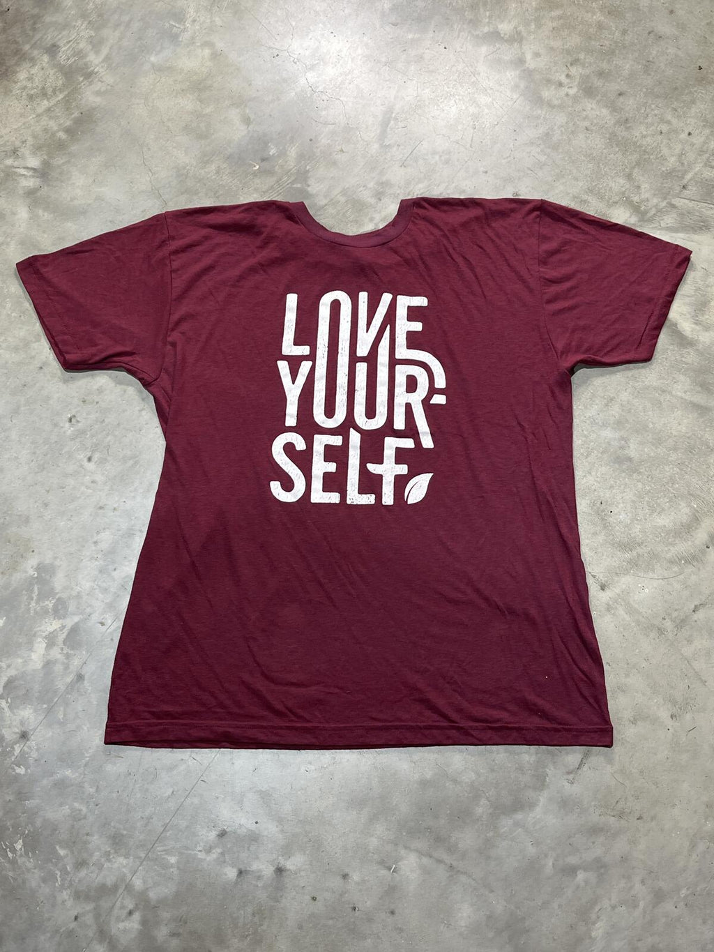 Main Squeeze Juice Co. Love Yourself Preowned XL T-Shirt