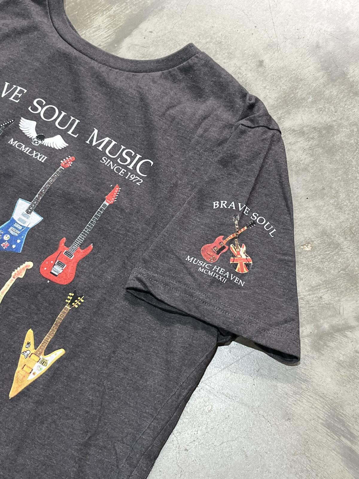 Brave Soul Music Rock N Roll Heavenly Preowned Large T-shirt