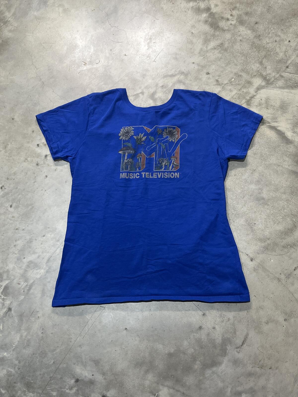 MTV Music Television Preowned Medium T-shirt