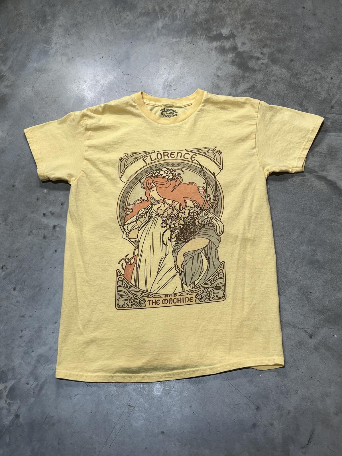 Florence And The Machine Preowned Medium T-shirt