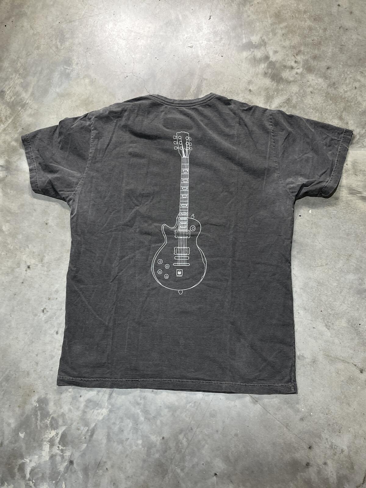 Rock N Roll Preowned Medium T-shirt