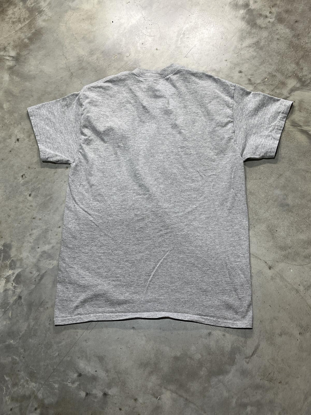 Modest Mouse Preowned Medium T-shirt