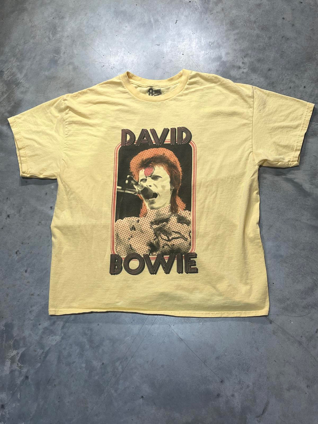David Bowie Preowned XL T-shirt
