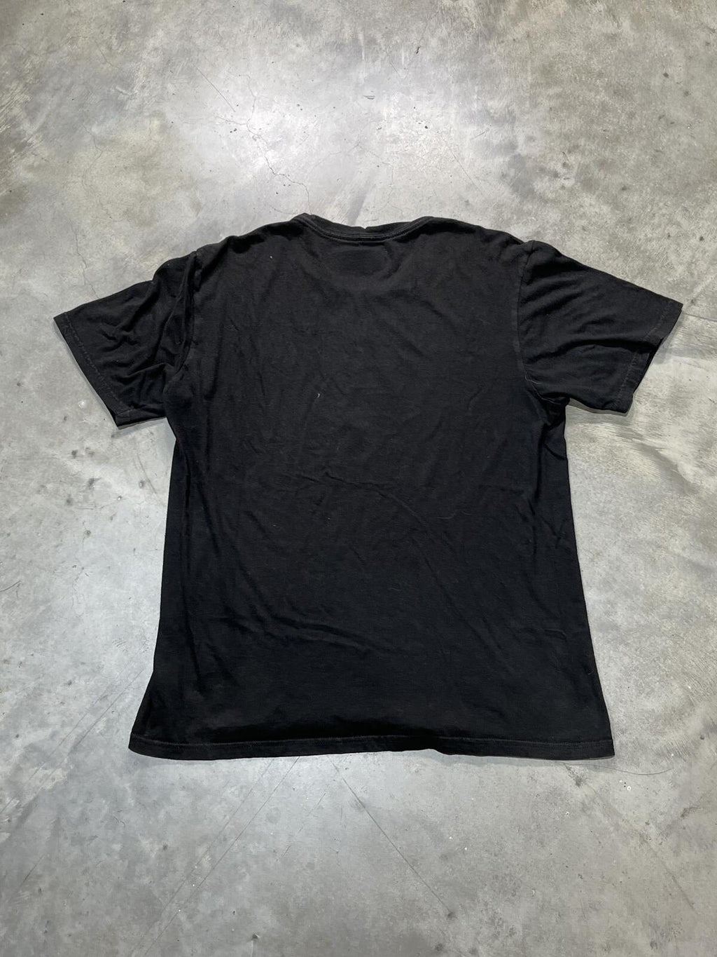 Protean Collective Preowned Medium T-shirt
