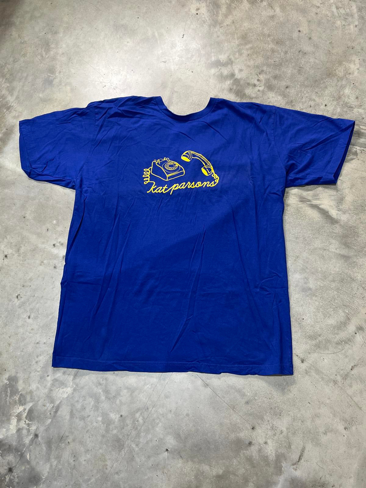Kat Parsons Preowned XL T-shirt