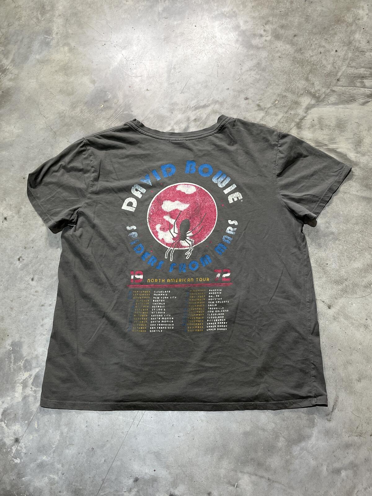 David Bowie Preowned XL T-shirt