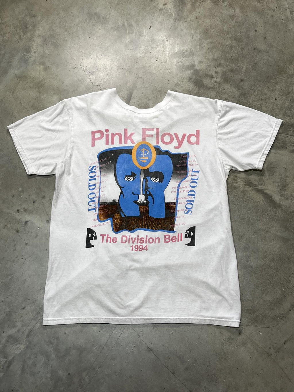 Pink Floyd Preowned Medium T-shirt