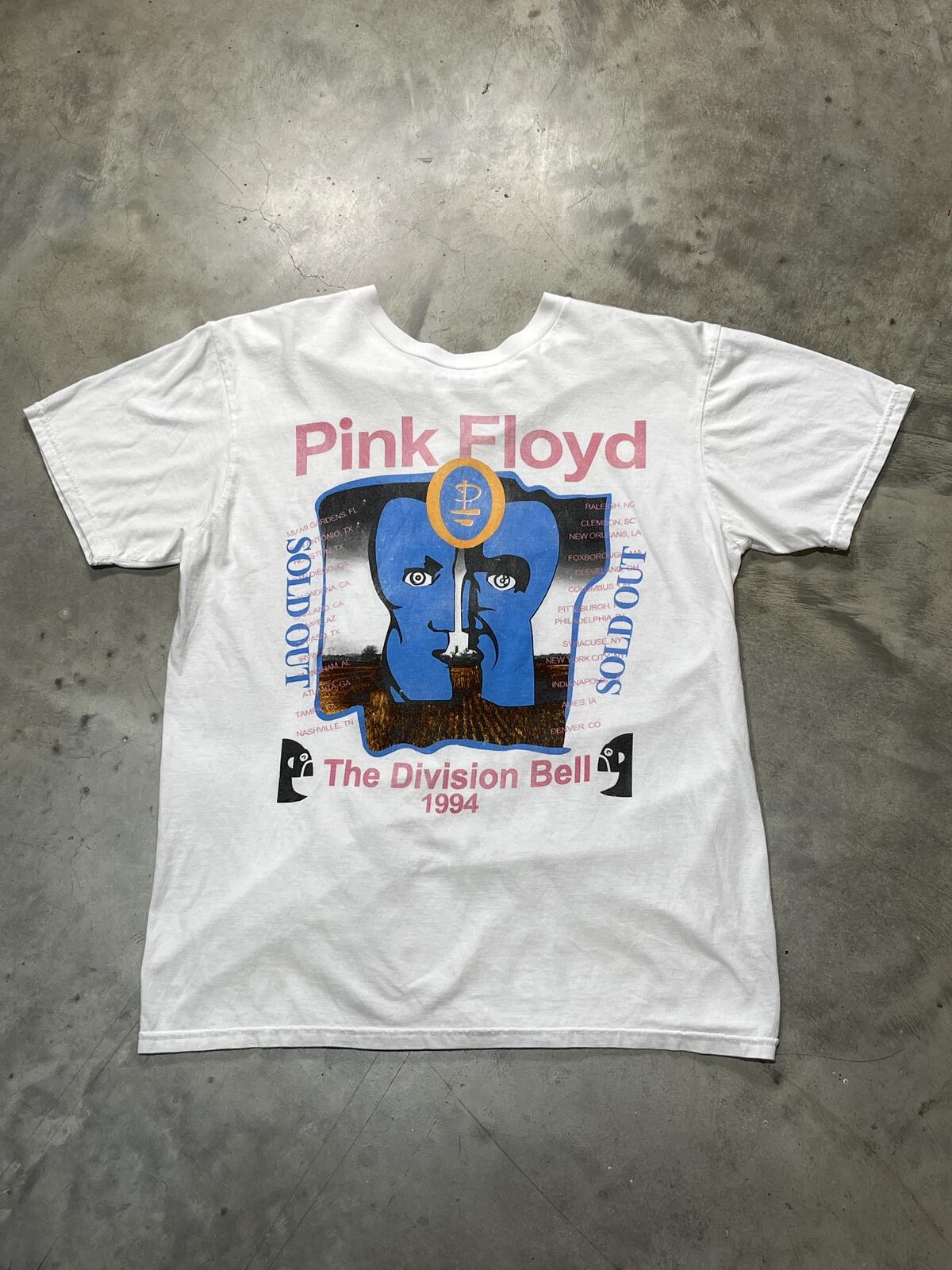 Pink Floyd Preowned Medium T-shirt