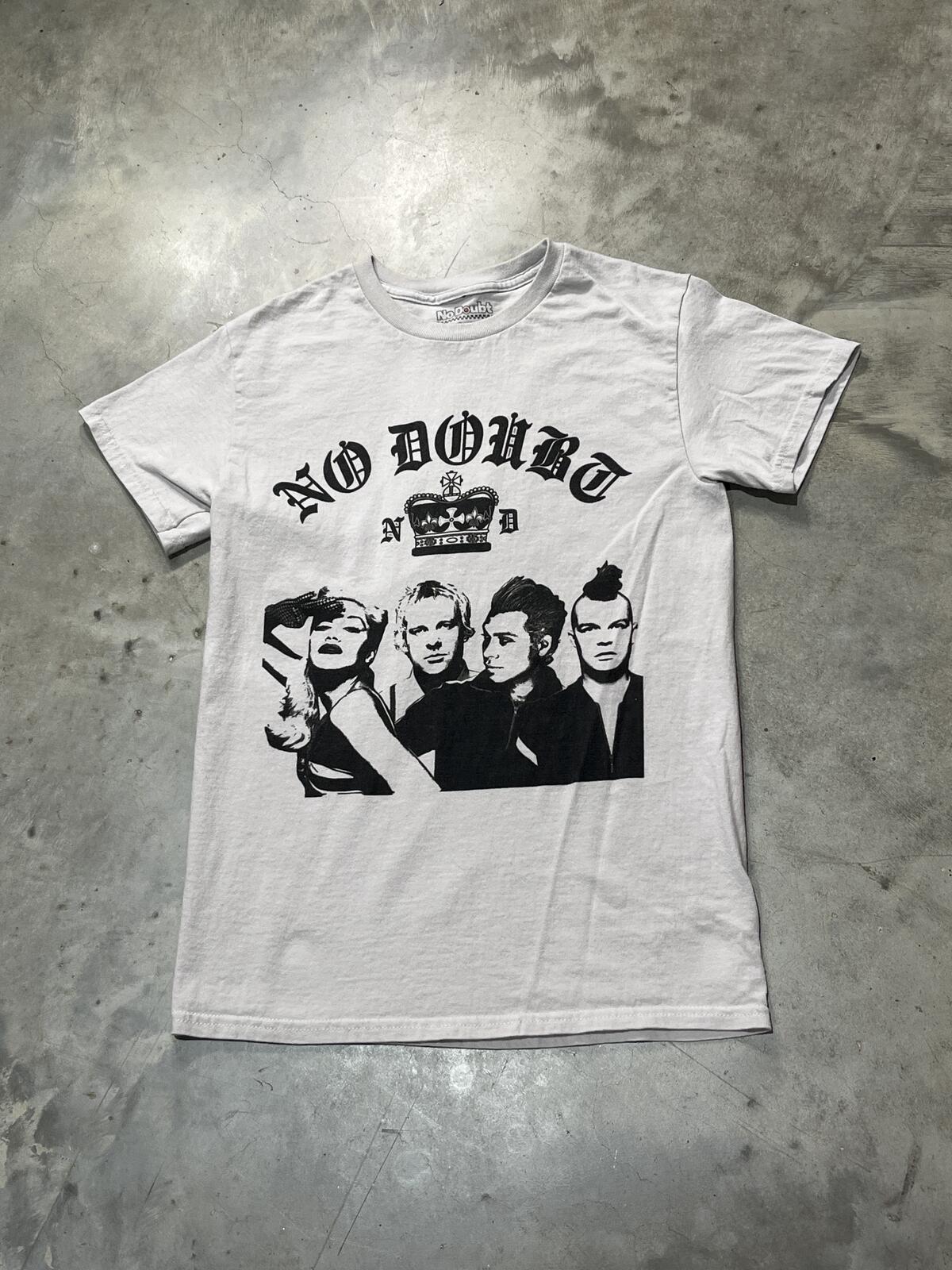No Doubt Preowned Small T-shirt