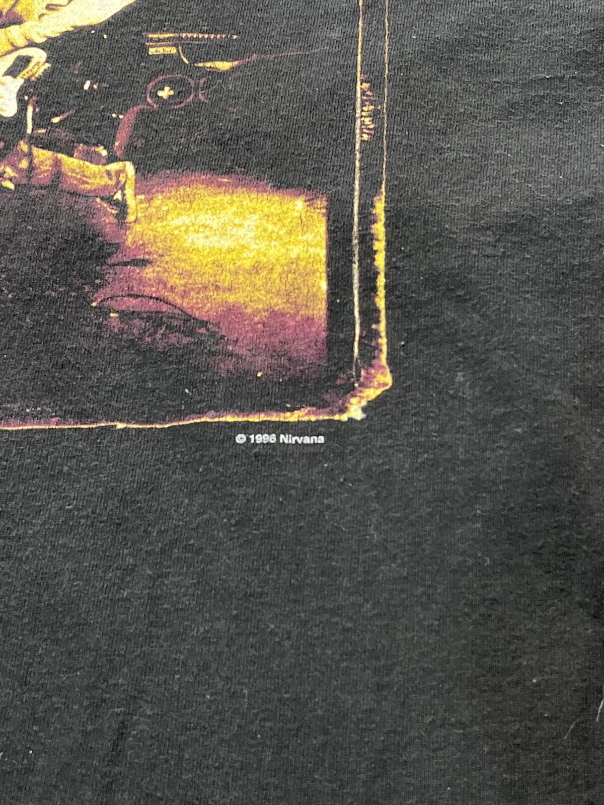 Vintage Nirvana 1996 From The Muddy Banks Of Wishkah Preowned XL T-shirt