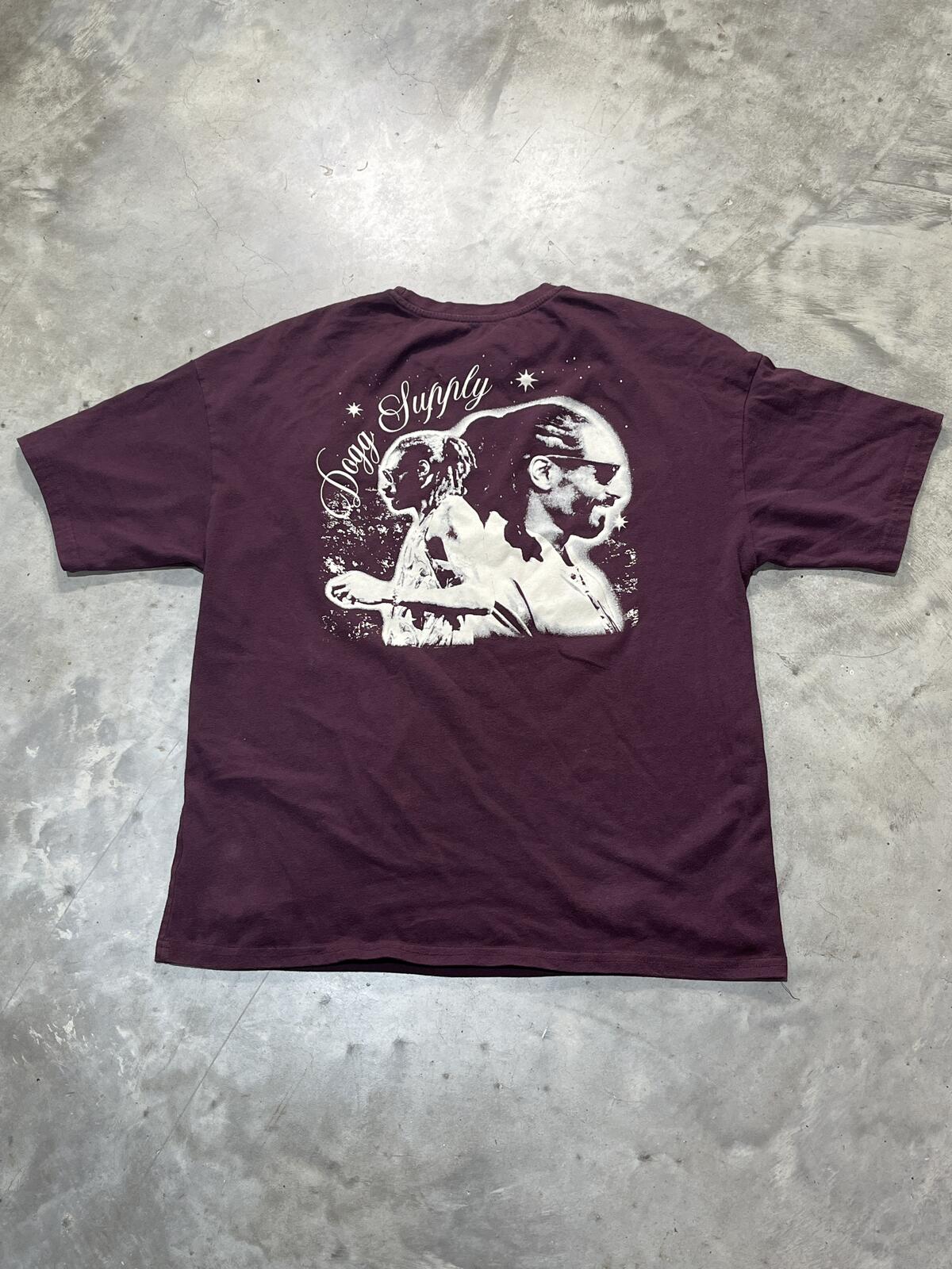 Snoop Dogg Dogg Supply Preowned Medium Embroidered T-shirt