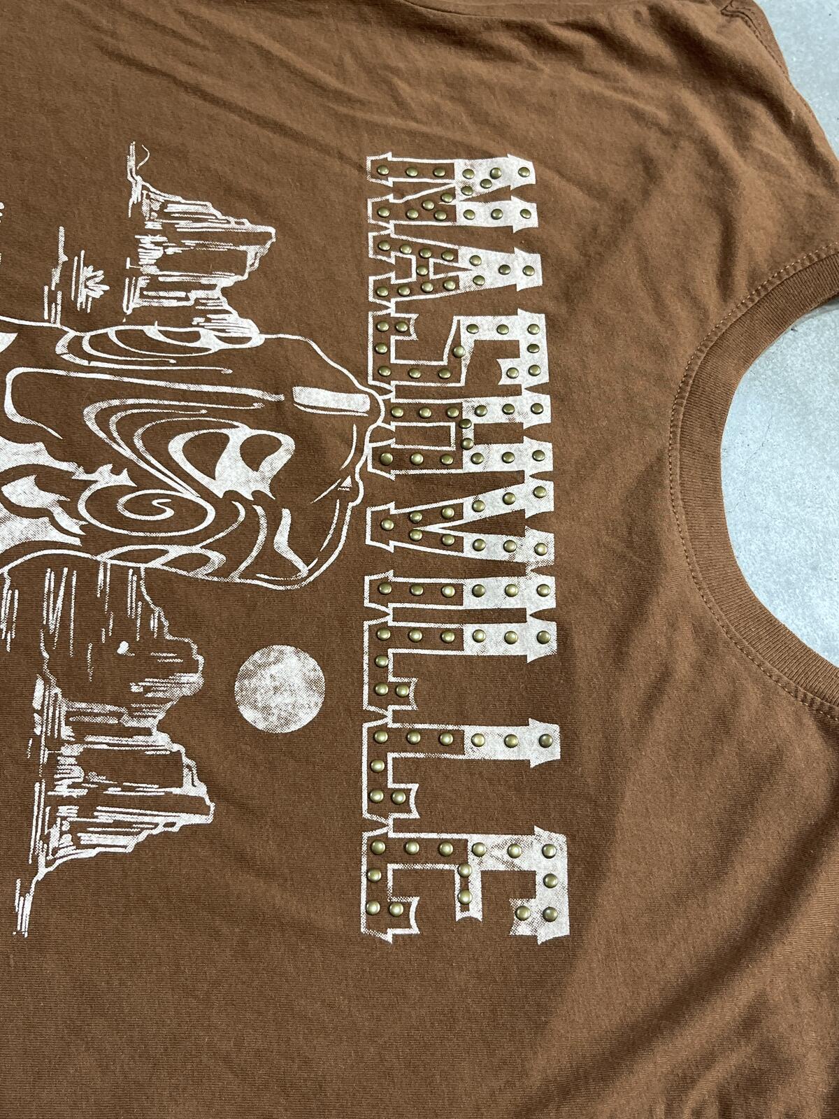 Nashville Tennessee Preowned Medium T-shirt