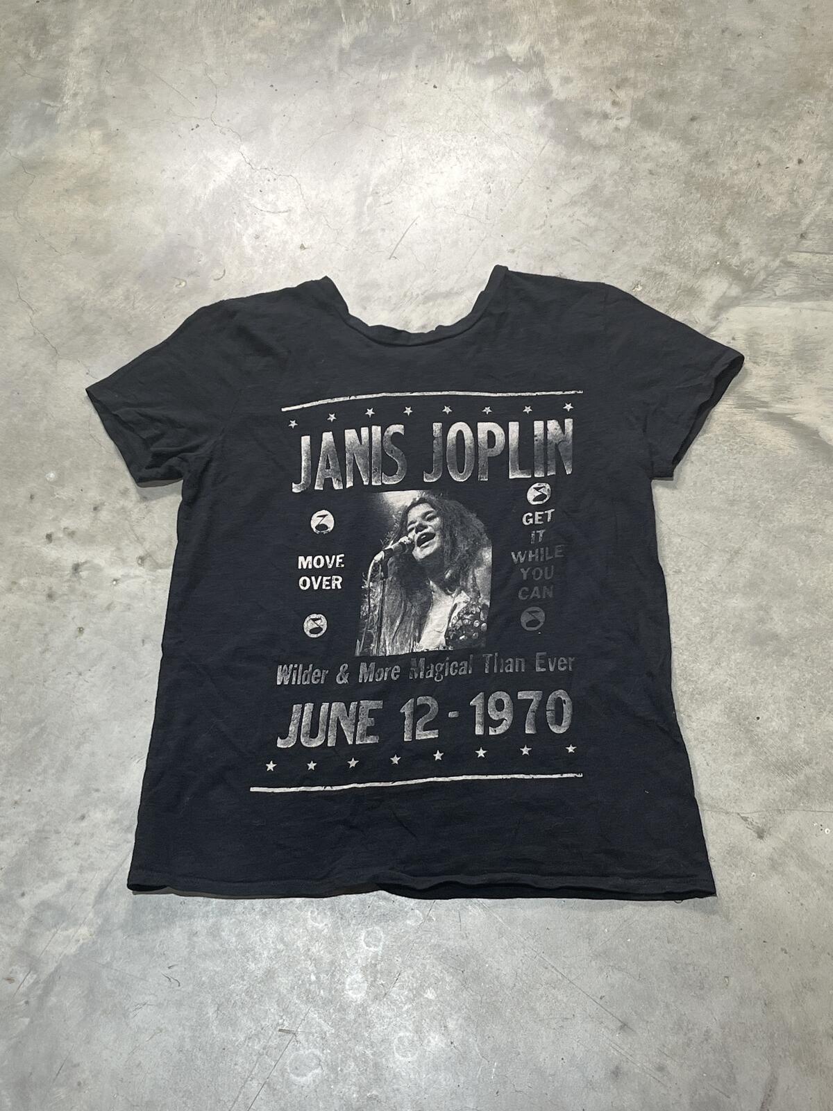 Janis Joplin Preowned Small T-shirt