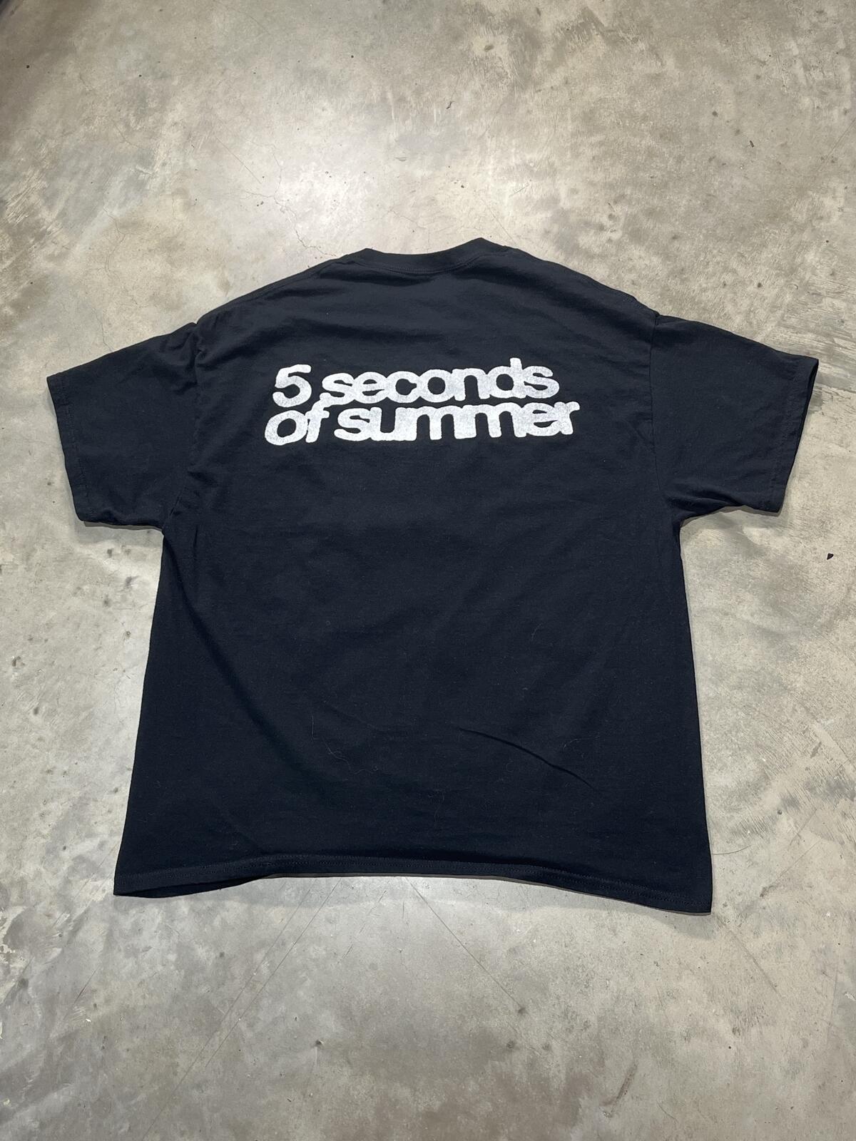 5 Seconds Of Summer Preowned XL T-shirt